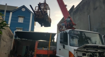 THUÊ XE CẨU TPHCM GIÁ TỐT 