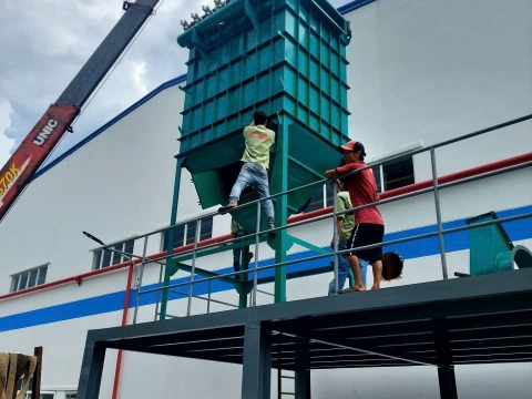 DỊCH VỤ XE CẨU LẮP RÁP CÔNG TRÌNH 